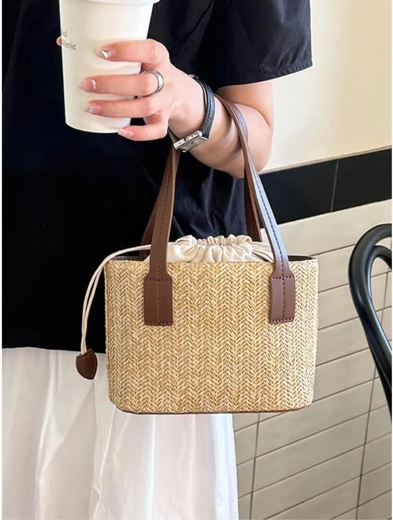 Large capacity Bag Simple Straw Handbag with Leather Decoration: Deduce a Casual Style Ladies shoulder Bag