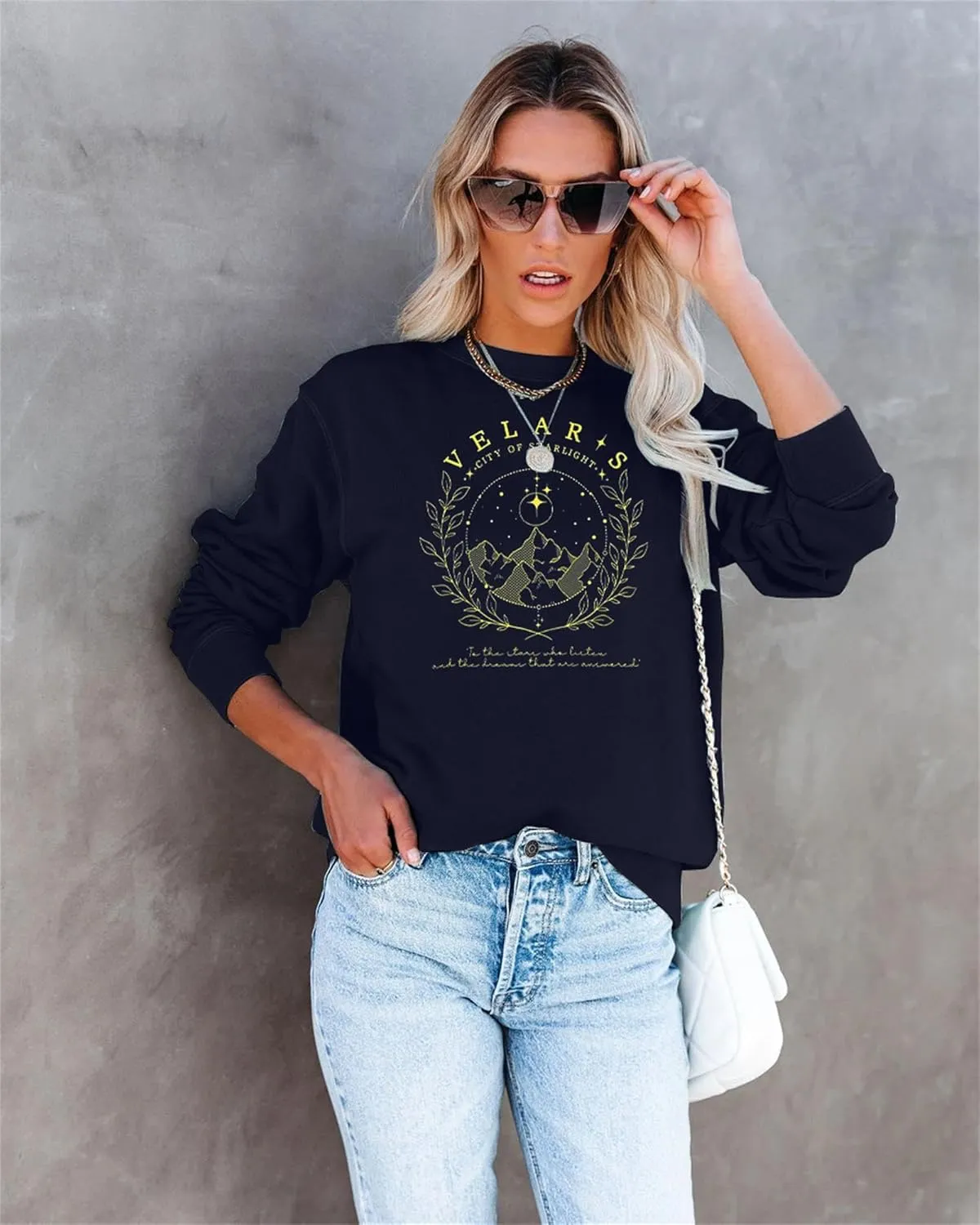 VILOVE Acotar Velaris Sweatshirt Women City Of Starlight Pullover Vintage Stars Graphic Shirt Causal Long Sleeve Hoodie
